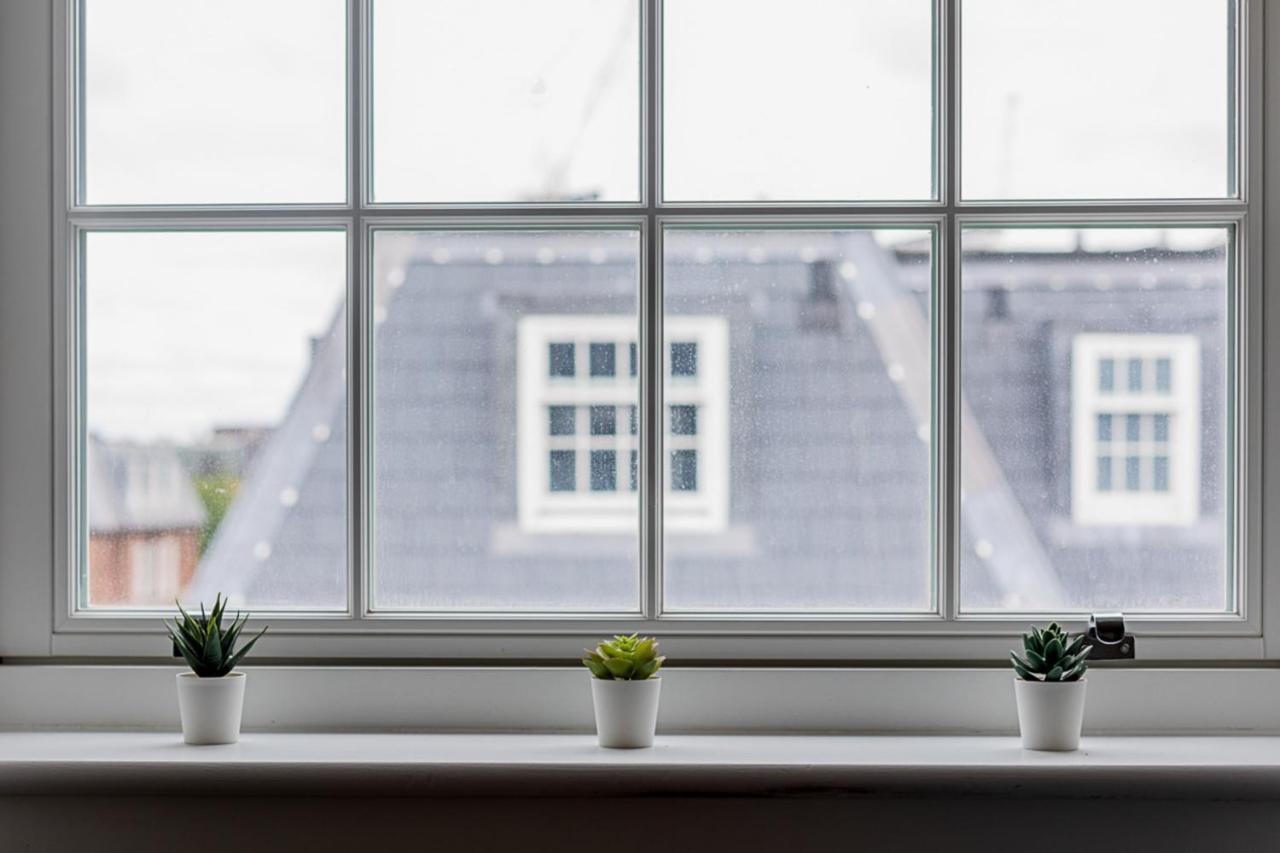 Modern And Stylish Apartment In West Kensington London Eksteriør bilde